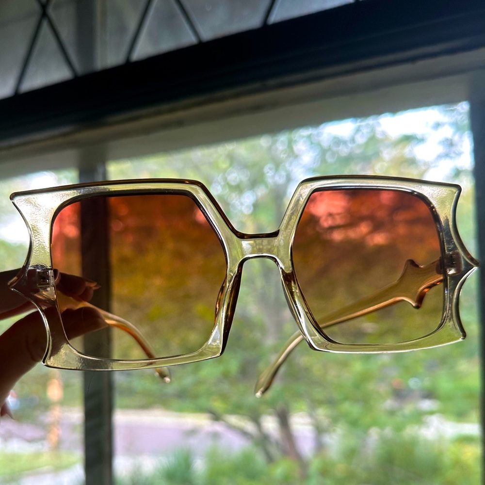 Gothic Batwing Sunglasses with Gradient Amber Lenses